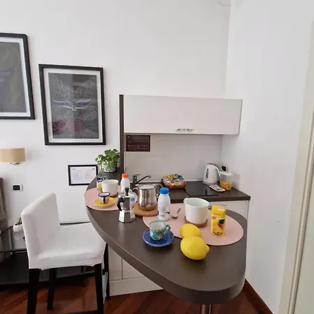 ベッド・アンド・ブレックファスト Luca Giordano 142 ナポリ